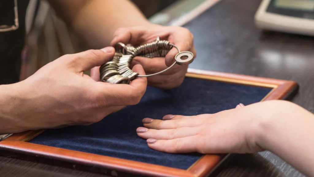 Average Female Ring Size: A Complete Guide for Women