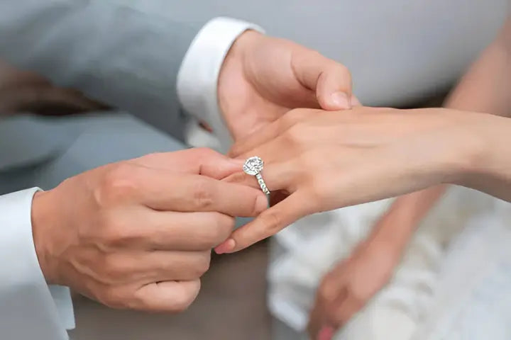 Can You Buy an Engagement Ring Same Day?
