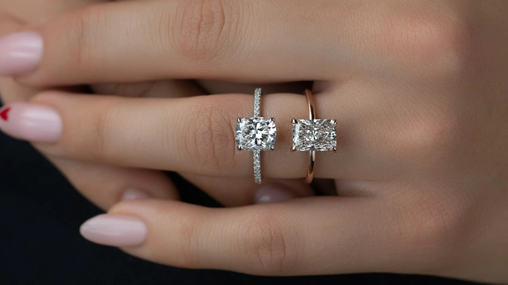 Can you wear two engagement rings?