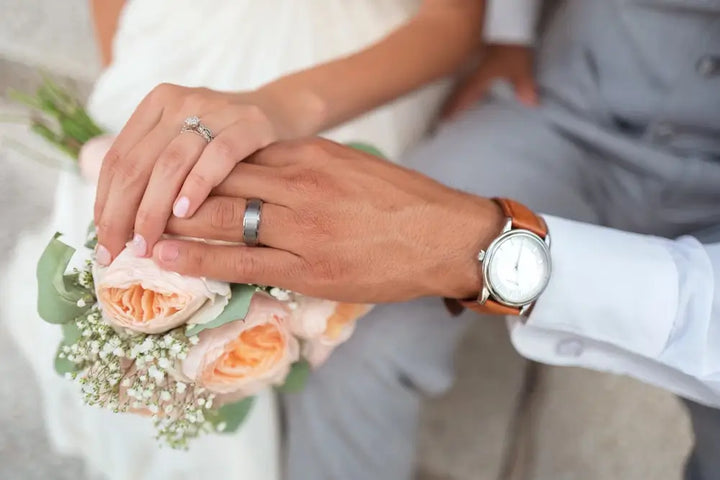 Does a woman Buy a man an Engagement Ring?