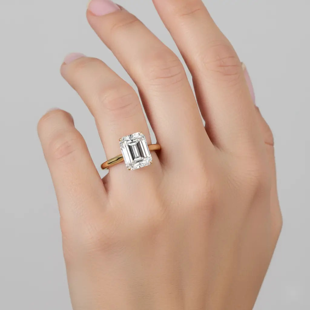 buy diamond engagement ring