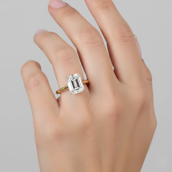 buy diamond engagement ring