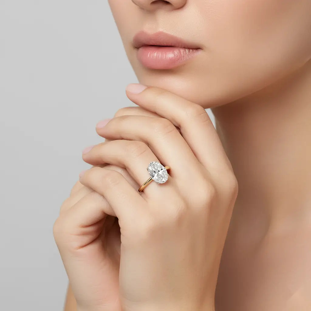Oval Solitaire Engagement ring