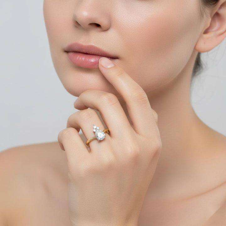 Pear Vintage Style With Curved Band Engagement Ring