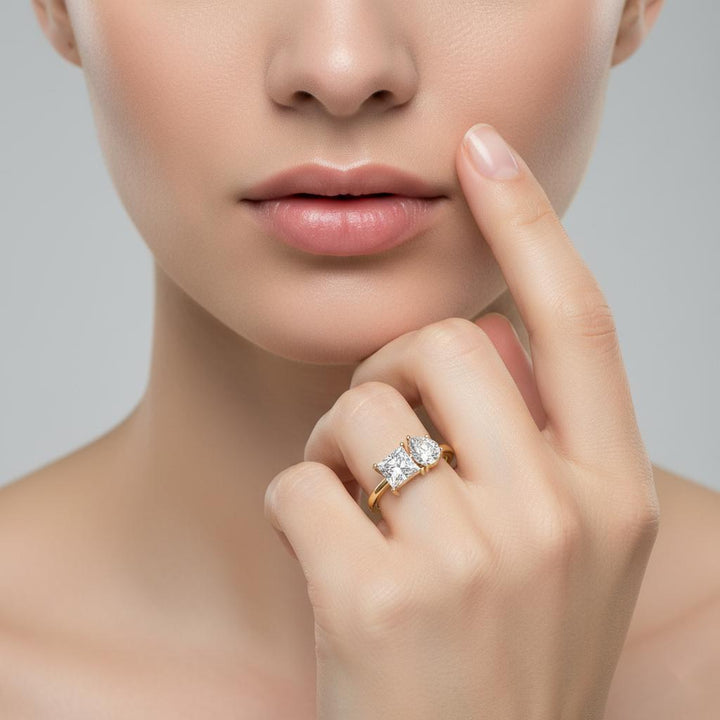 Princess & Pear Toi Et Moi Engagement ring