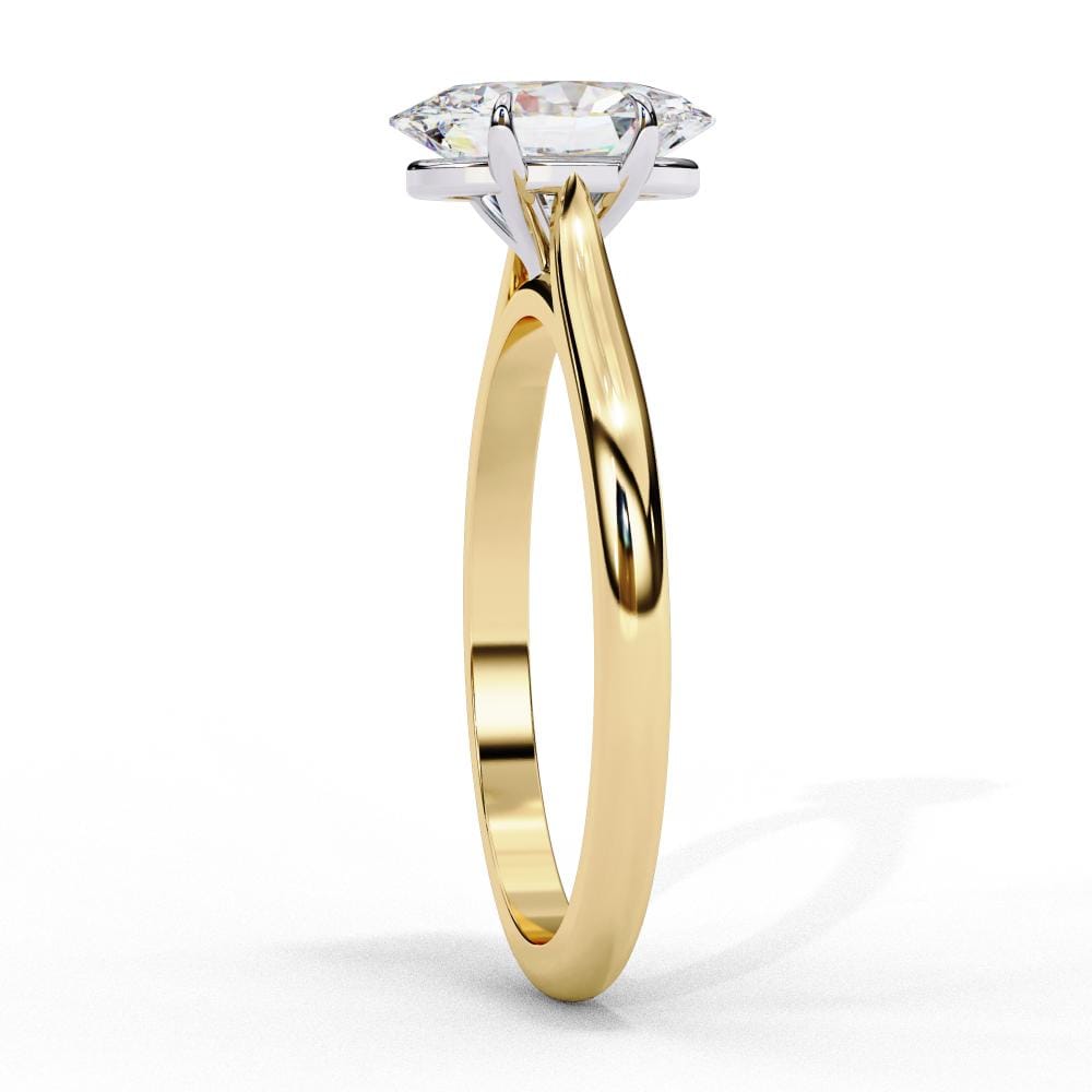 Oval 4 Claw Solitaire Engagement ring