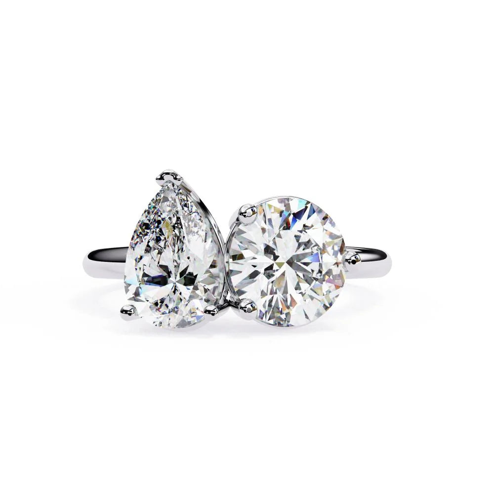 Pear & Round Toi et Moi Engagement ring White Gold