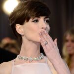 Anne Hathaway engagement ring