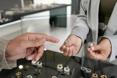 The Best Online Engagement Ring Dealer