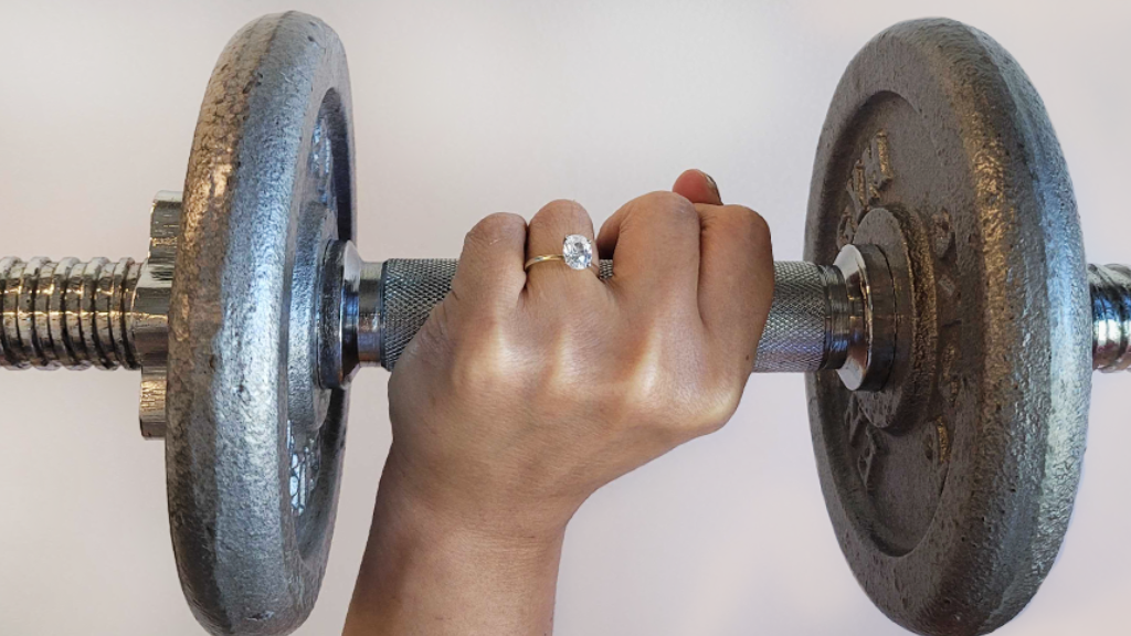 should i wear my engagement ring to the gym