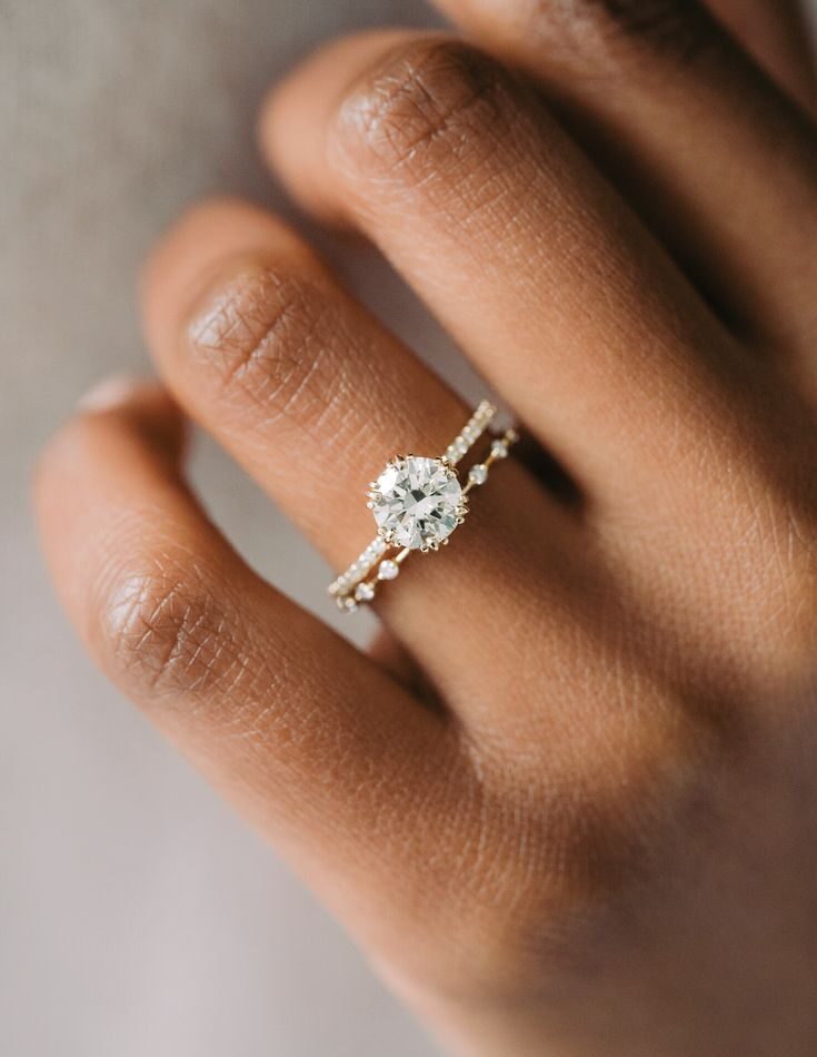 Vintage-Inspired Bands