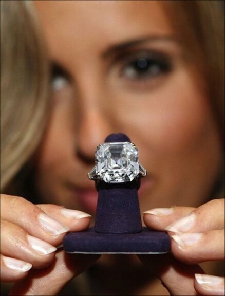 Vera Krupp Diamond