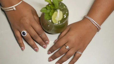 Unique Settings of New York Engagement Rings